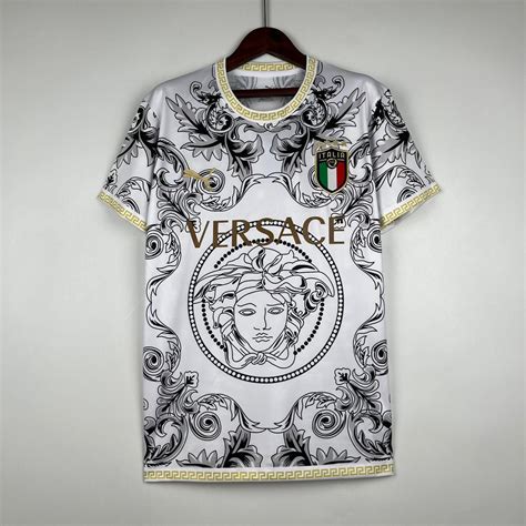 italien trikot 2023 versace|Italy 23/24 Versace Edition White Kit – Fan Version .